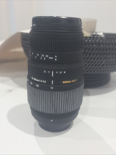 Sigma 300mm 6 dg lens - 70-300mm,