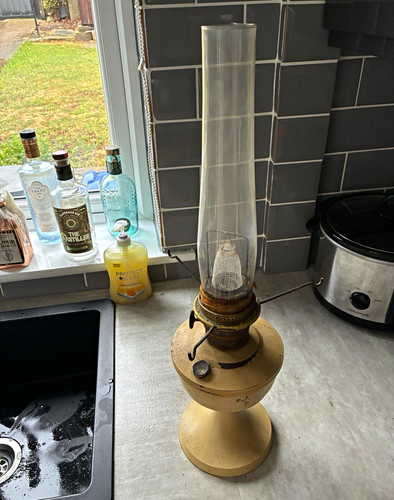 Beige oil lamp - oil,