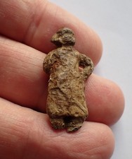 A nice dug lead Spanish toy