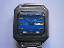 Vintage gents wristwatch SEIKO 5 DX automatic watch working 6106 JAPAN