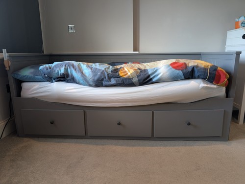 Ikea hemnes day bed grey - day,