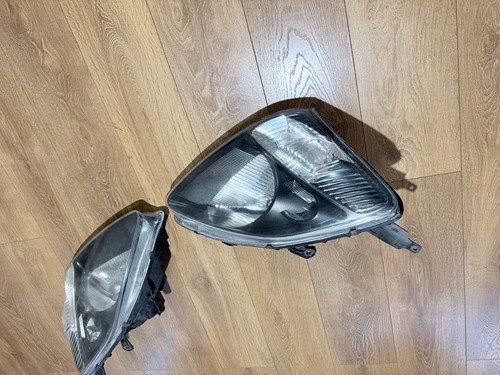 Pair pre face headlights - of,