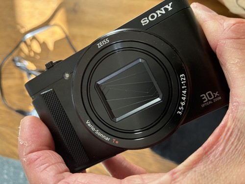 Sony cyber shot - sony, cyber-shot