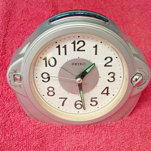 Seiko analogue alarm - seiko,