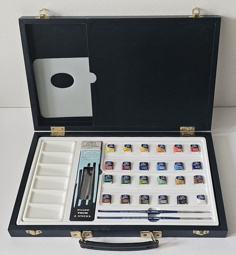 Winsor newton watercolour - winsor,