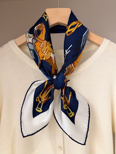 100 mulberry silk - 100%, scarf