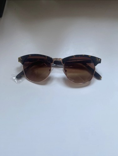 Tortoiseshell club style - tortoiseshell,
