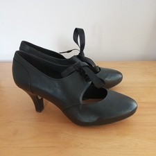 Clarks Softwear Black Mary