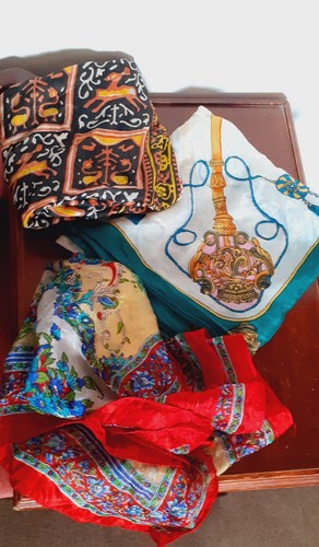 Large 100 silk - scarves, bundle