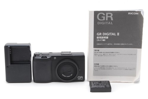 174 shots ricoh gr digital - 3,174, shots"