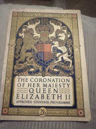 Elizabeth coronation - elizabeth, ii