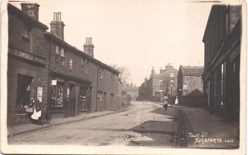 Horsforth town street 4416 - town,