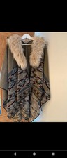 Accessorize Monsoon Women's Cape Shawl Faux Fur Collar New with Tags  Xmas Gift