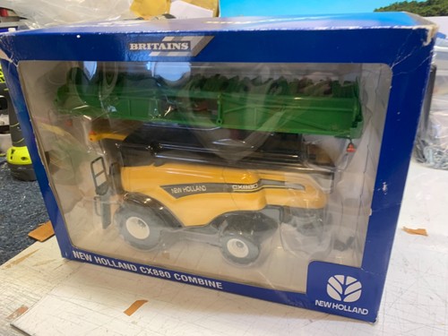 Britains farm ford new - britains.farm.1:32.ford.,