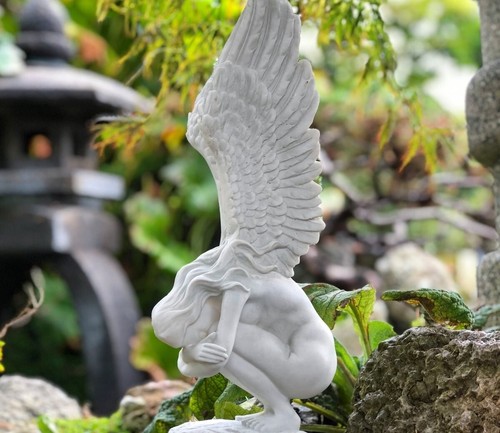 Design toscano remembrance - design,