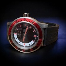 Invicta 12845 Speciality mens watch pre-owned