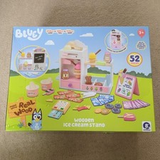 Bluey Wooden Ice Cream Parlour Stand 52 Piece Playset for Ages 3+ 