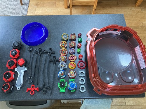 Beyblades bundle job - beyblades, lot