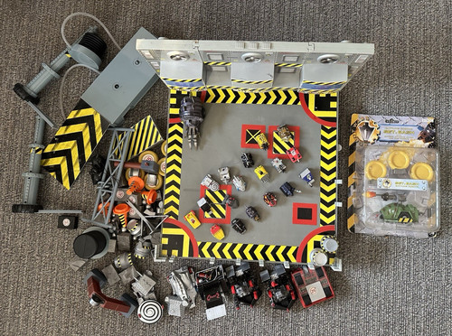 Bbc robot wars diecast arena - diecast,