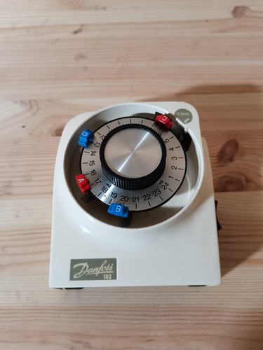 Danfoss 102 timeswitch - danfoss,
