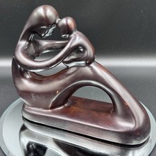 Abstract Mother and Child Sculpture – Modern Wood-Look Figurine, Family Love Art