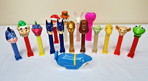 Lot vintage pez - 16,