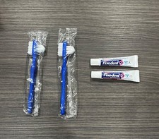 2 Tubes Fixodent Professional