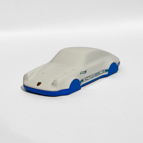 Hot wheels mainlines - hot, porsche