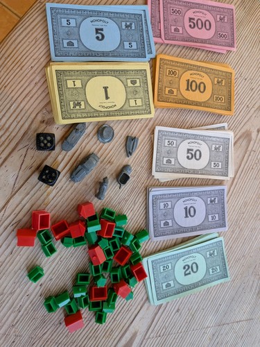 Vintage 1970s monopoly money - monopoly,
