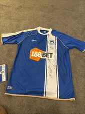 Signed Wigan Athletic 2010/11 Home Shirt Size Large