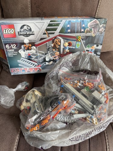 Lego jurassic park - park/world,