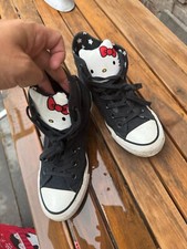 Converse Hello Kitty Limited