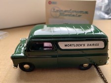 1965 BEDFORD CA VAN 1/43 WHITE