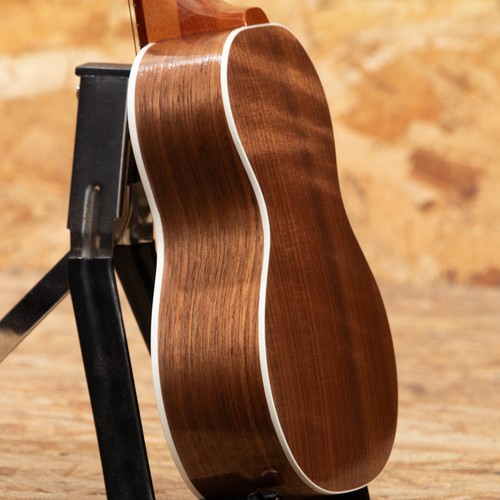 Ubase ukulele walnut - ukulele, s-54