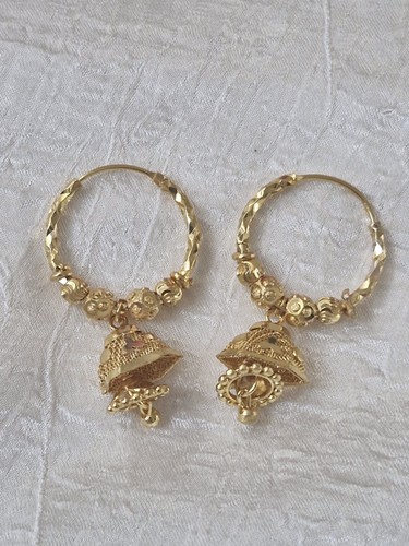 Real look 22ct - real, yellow