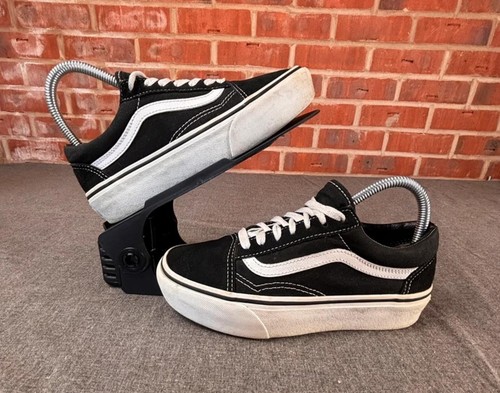 Vans off the wall - wall, platform