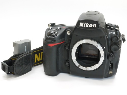 Nikon d700 f12 1mp - nikon, f12.1mp