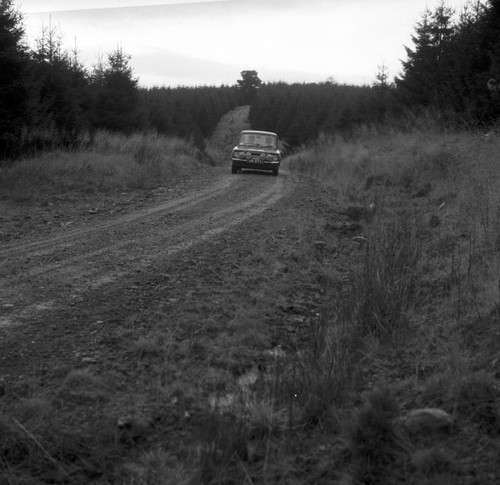Hillman imp 1966 rally car - imp,