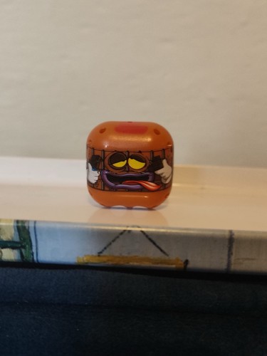 Mighty beanz chock a - -, block