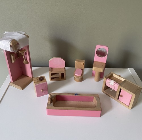 Vintage wooden dolls - dolls, house
