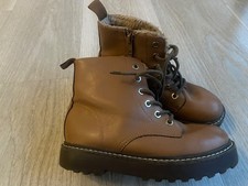 H&M girls light brown warm