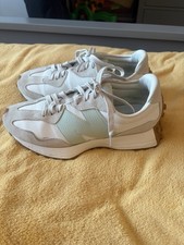 New Balance 327 Cream/Sage