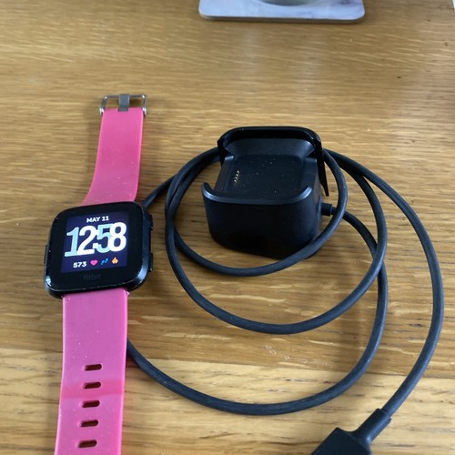 Fitbit versa 40mm aluminium - versa,