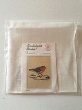 The Danish Handcraft Guild Robin Bird Linen Cross Stitch Kit 9 x 12cm