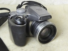 FujiFilm FinePix S5700 7.1MP