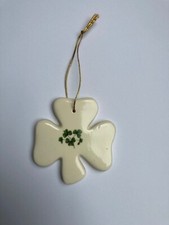 Cloverleaf, pottery, hanger