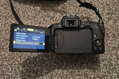 Canon eos 200d dslr camera - canon,