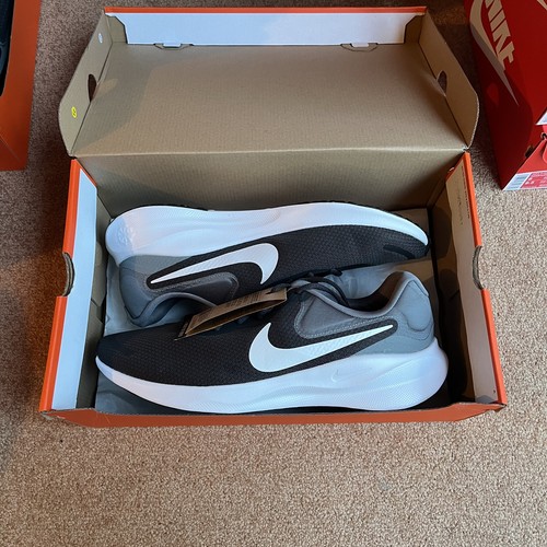 Nike revolution men - revolution, men’s