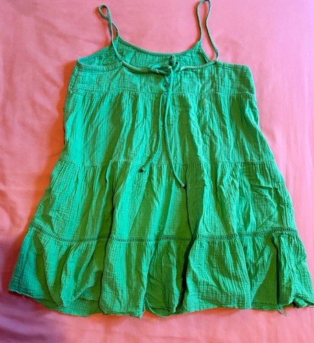 Chanda green linen square - chanda,