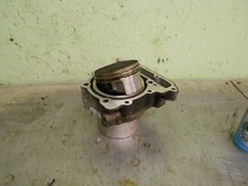 aprilia  rsv 1000  rear  barrel